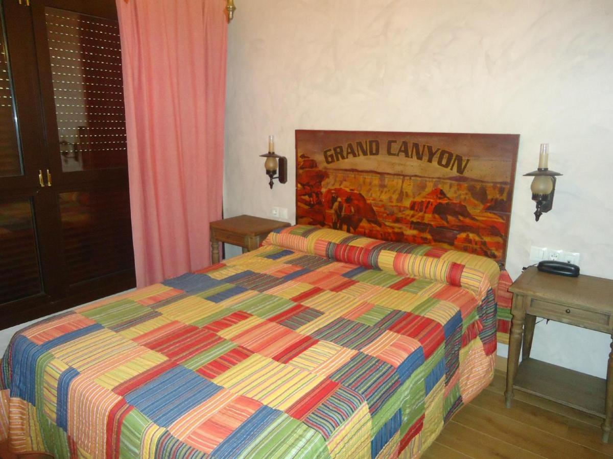 Hotel Plaza Teverga La Plaza Eksteriør bilde